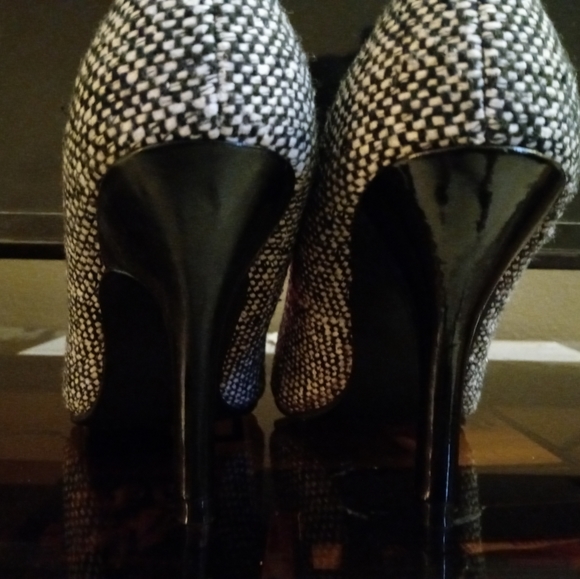 Rampage High Heels - Picture 4 of 6